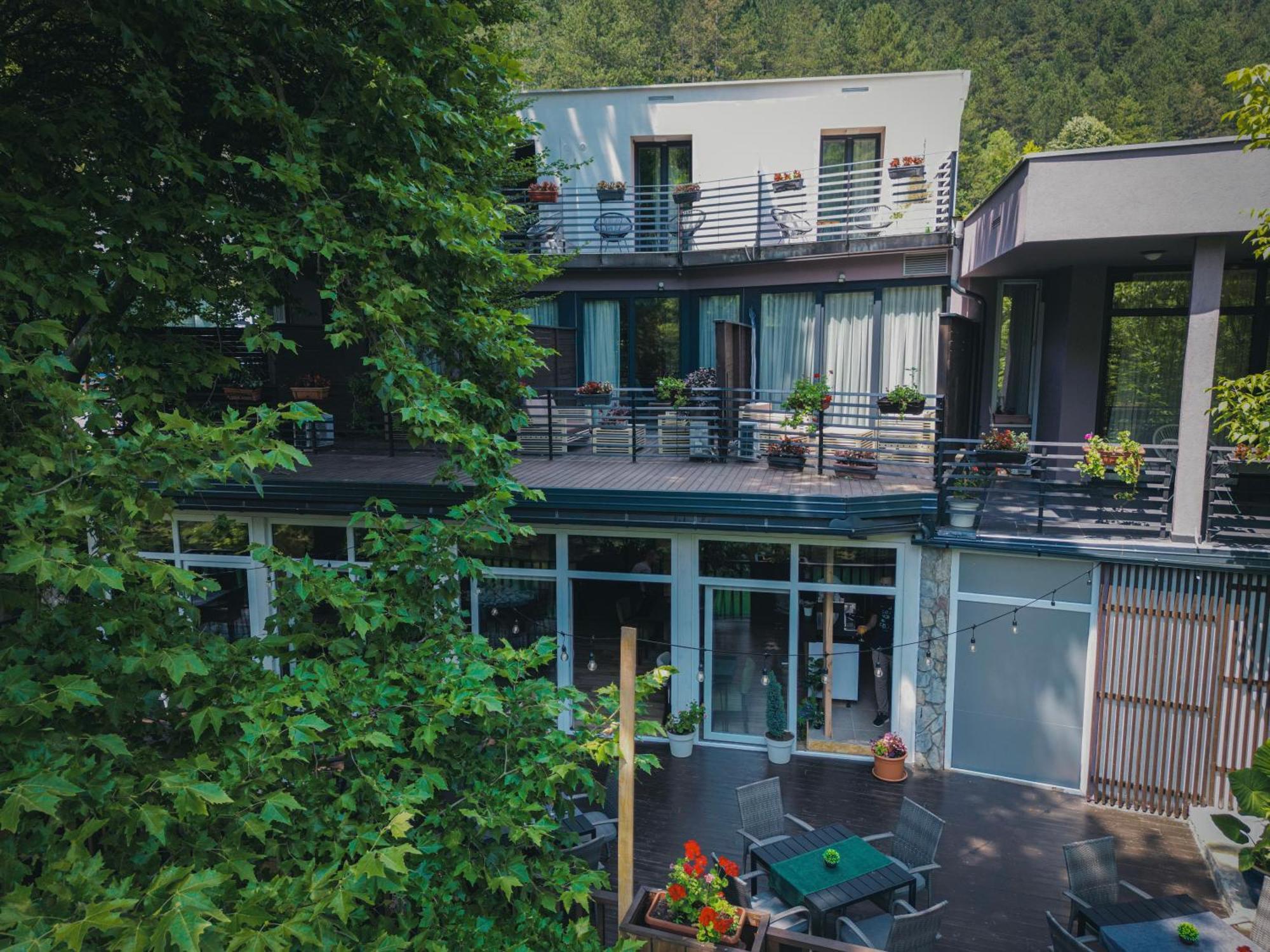 Hotel Tazz - River Front Oasis Collection Bihać Εξωτερικό φωτογραφία