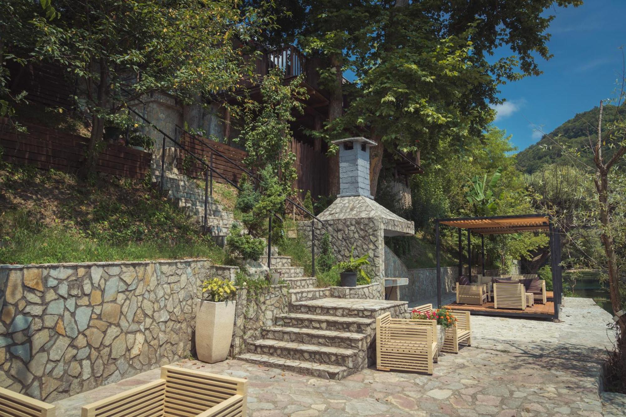 Hotel Tazz - River Front Oasis Collection Bihać Εξωτερικό φωτογραφία