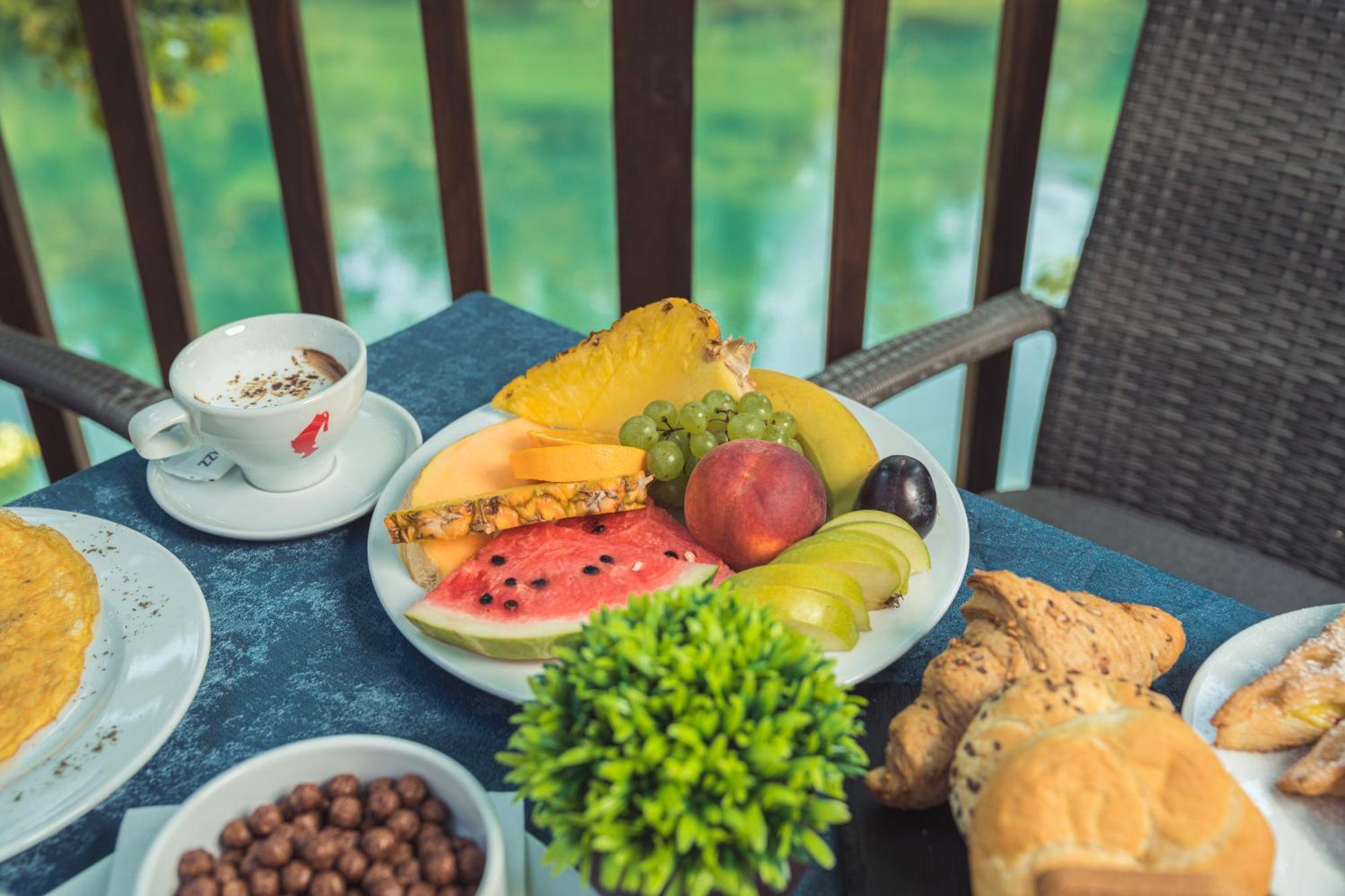 Hotel Tazz - River Front Oasis Collection Bihać Εξωτερικό φωτογραφία