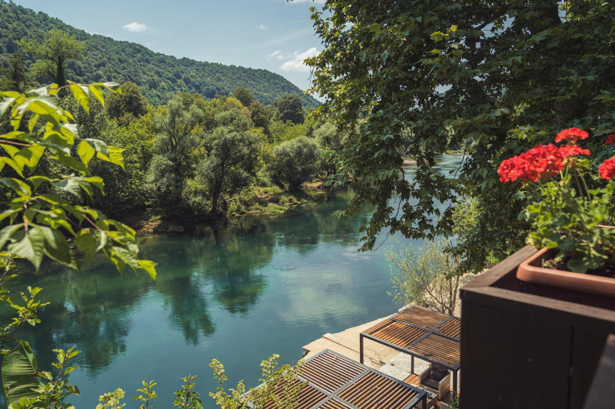 Hotel Tazz - River Front Oasis Collection Bihać Εξωτερικό φωτογραφία