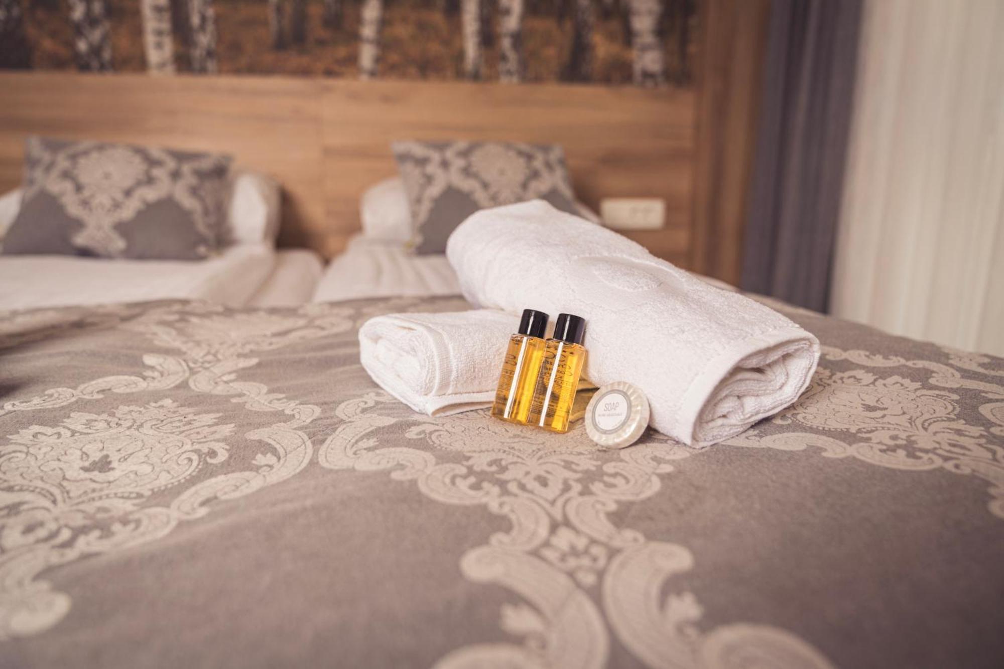 Hotel Tazz - River Front Oasis Collection Bihać Εξωτερικό φωτογραφία